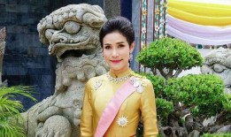 泰国王室最新爆料诗妮娜